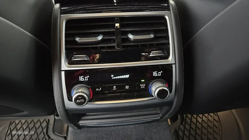 BMW Seria 7 G11 745 25