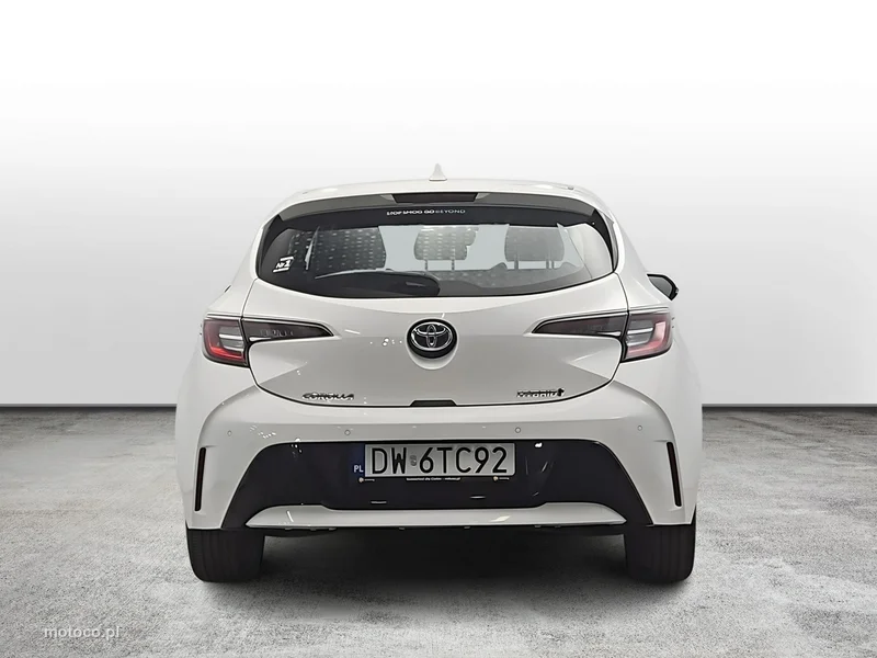 Toyota Corolla E210 4