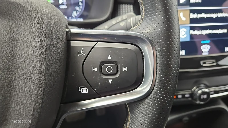 Volvo XC 40 15
