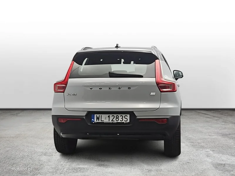 Volvo XC 40 4