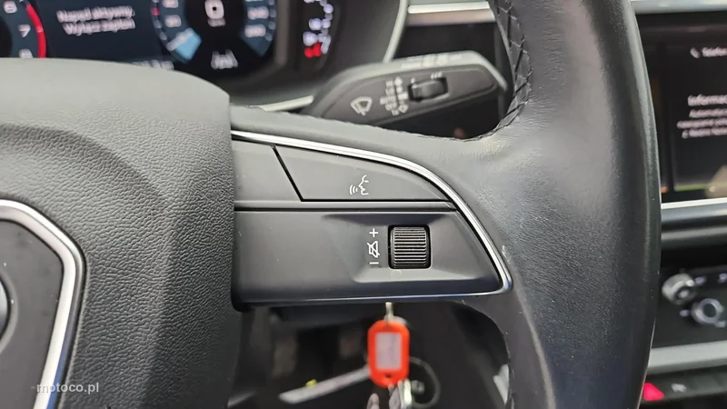 Audi Q3 F3 15