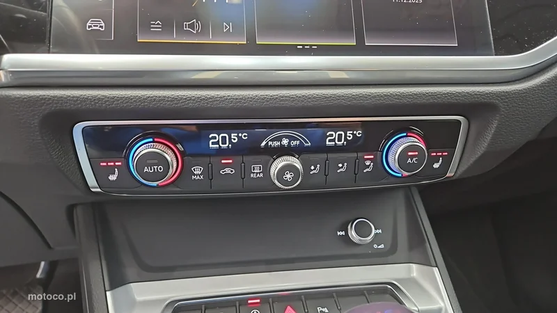 Audi Q3 F3 19
