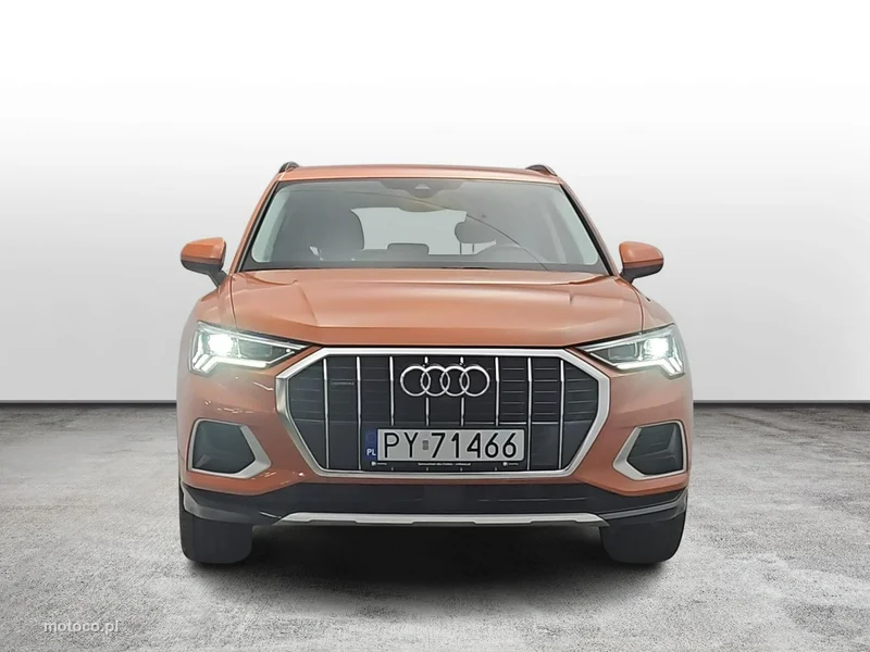 Audi Q3 F3 8