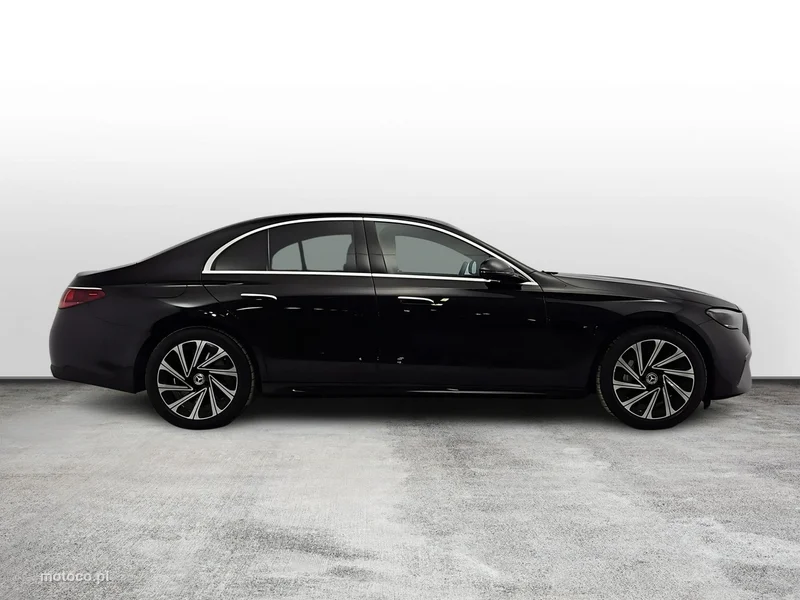 Mercedes-Benz Klasa E W214 E 300 6