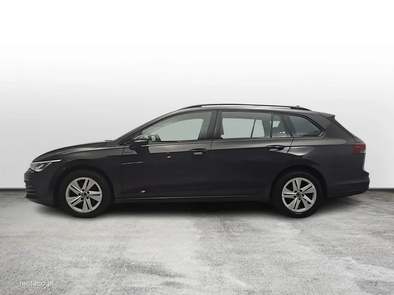 Volkswagen Golf VIII 2