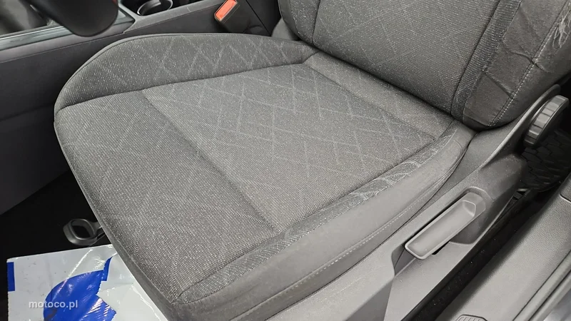 Volkswagen Golf VIII 12