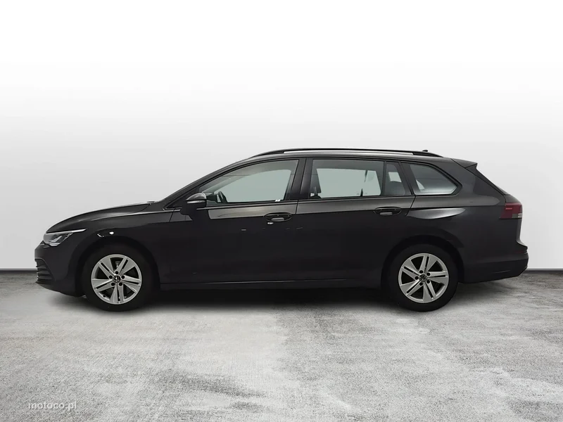 Volkswagen Golf VIII 2