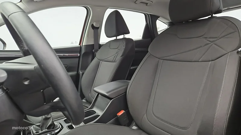 Hyundai TUCSON 11