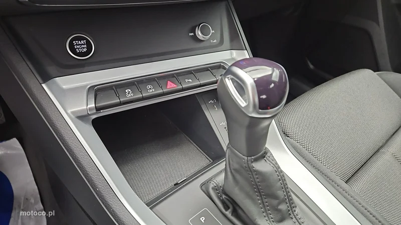 Audi Q3 F3 19