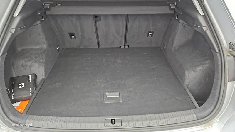 Audi Q3 F3 24