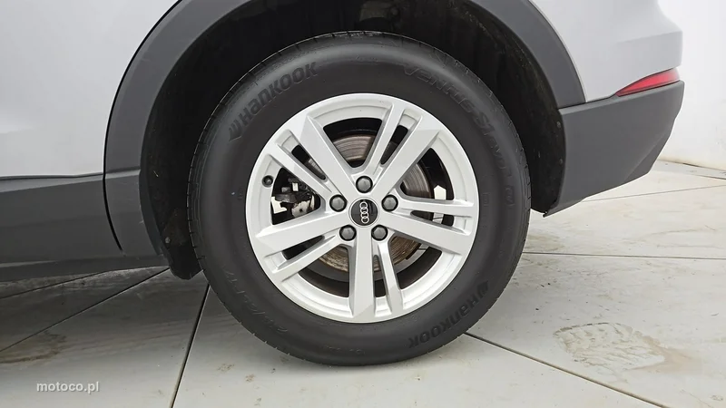 Audi Q3 F3 25