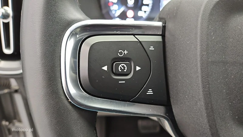 Volvo XC 40 16