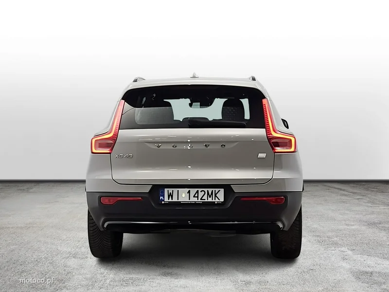 Volvo XC 40 4