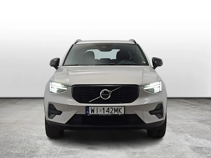 Volvo XC 40 8