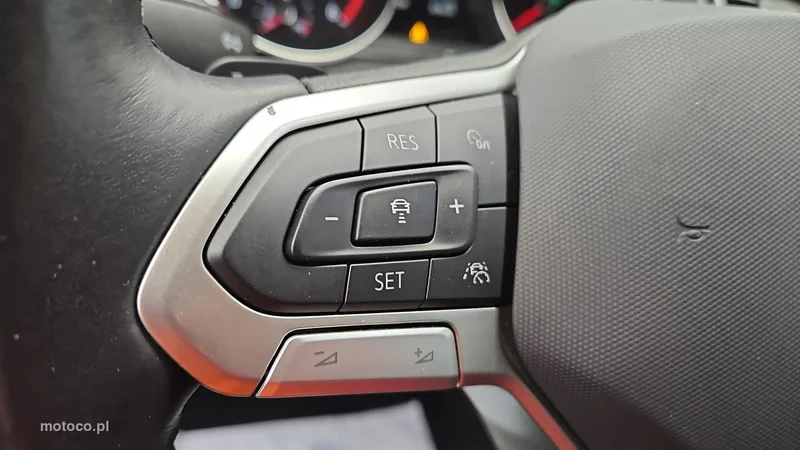 Volkswagen Passat Variant B8 16