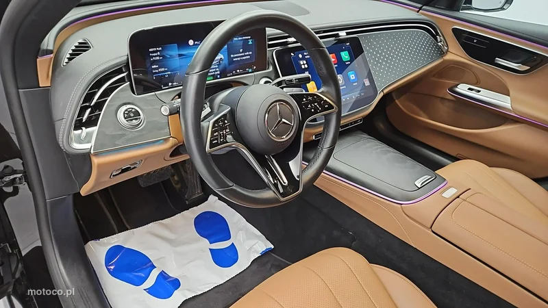 Mercedes-Benz Klasa E W214 E 300 9