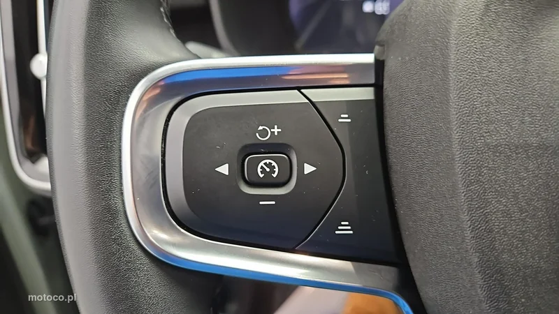 Volvo C40 16