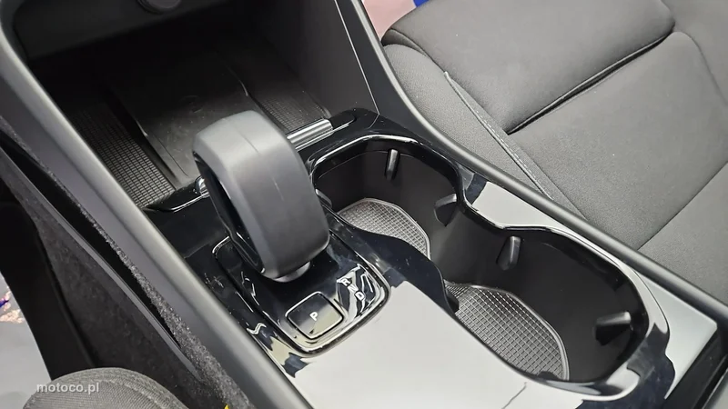 Volvo C40 18
