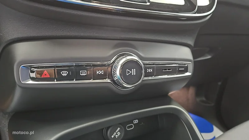 Volvo C40 19