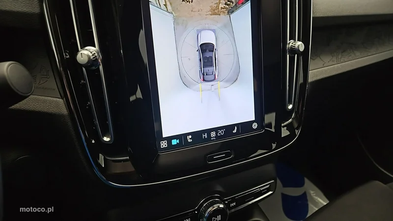 Volvo C40 21