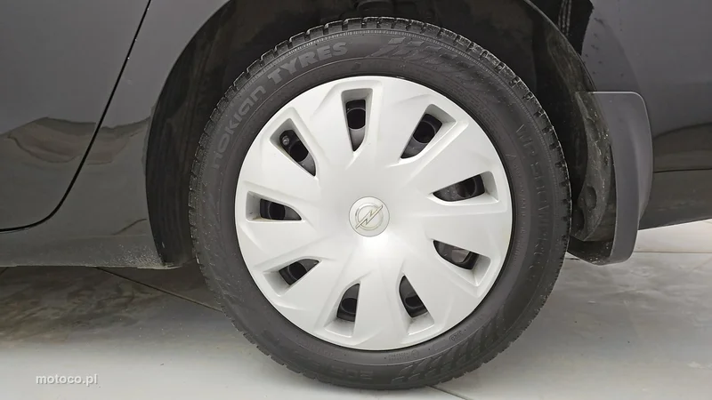 Opel Astra L 24