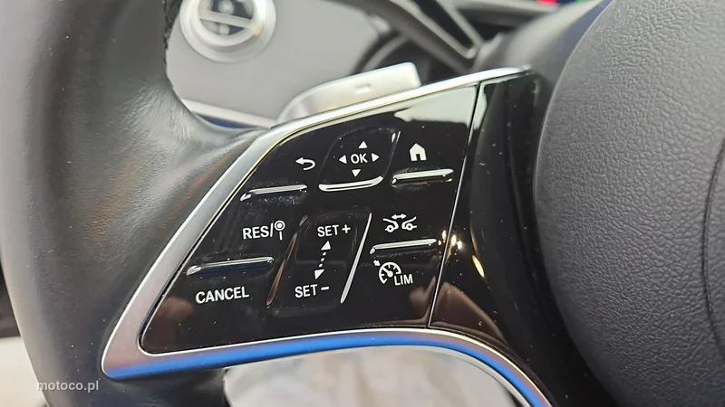Mercedes-Benz Klasa E W214 E 300 16