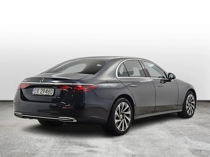 Mercedes-Benz Klasa E W214 E 300 5