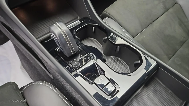 Volvo XC 40 18