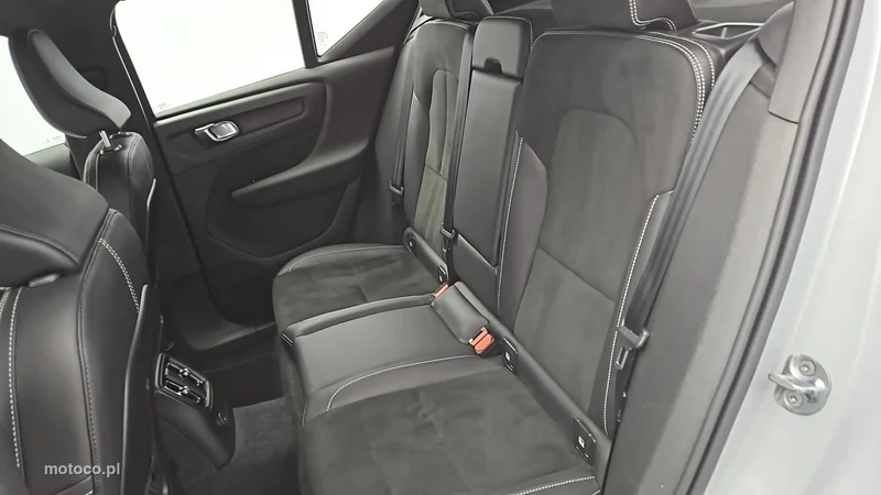 Volvo XC 40 22