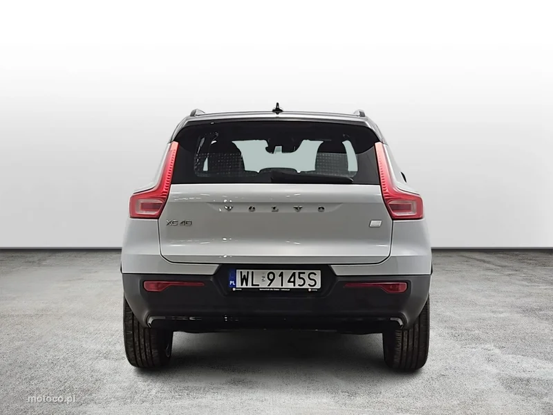 Volvo XC 40 4