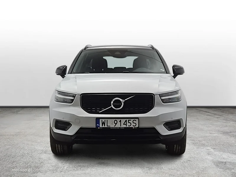 Volvo XC 40 8