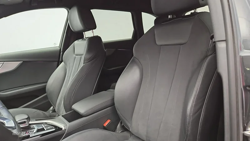 Audi A4 Allroad B9 11