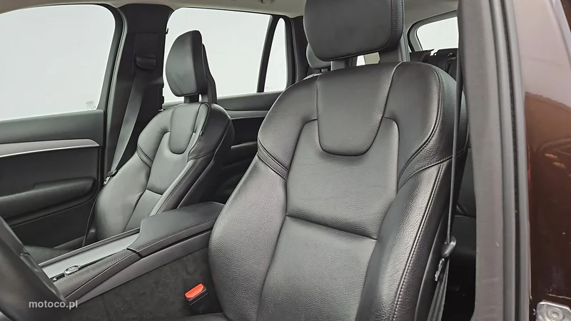 Volvo XC 90 11