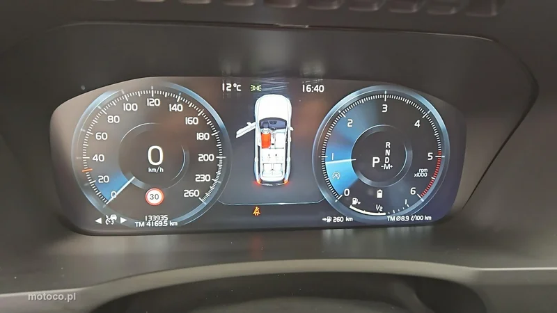 Volvo XC 90 14