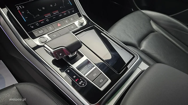 Audi Q8 4M 18