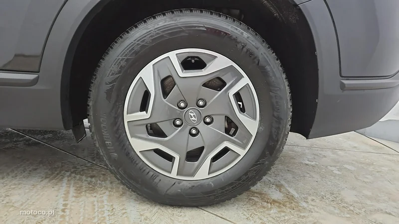 Hyundai SANTA FE 23