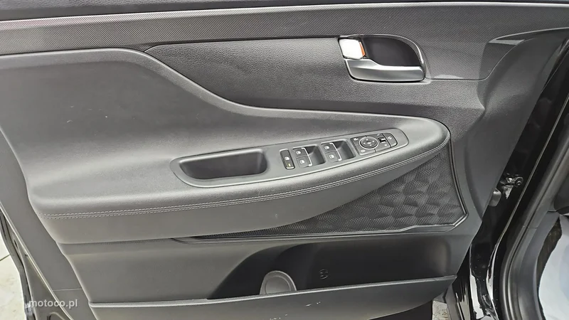 Hyundai SANTA FE 10