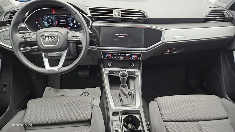 Audi Q3 F3 13