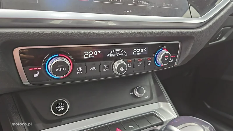 Audi Q3 F3 20
