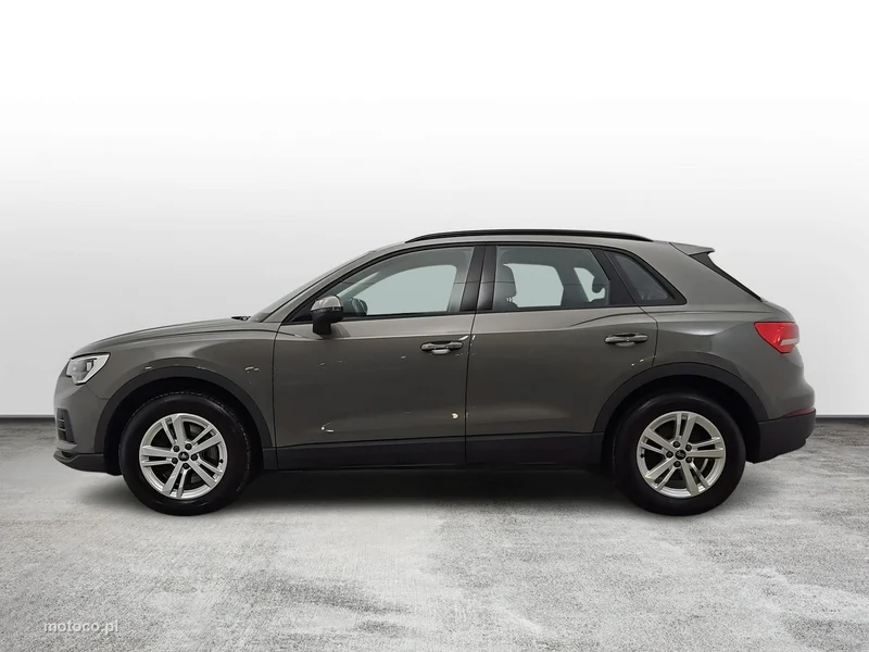 Audi Q3 F3 2