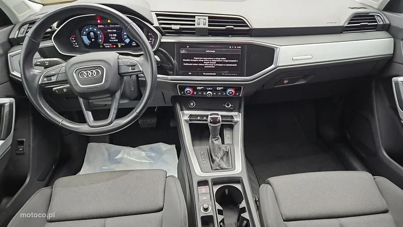 Audi Q3 F3 13