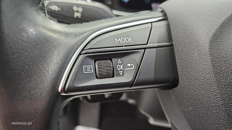 Audi Q3 F3 16