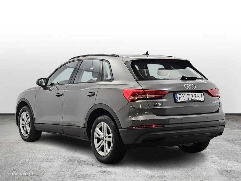 Audi Q3 F3 3