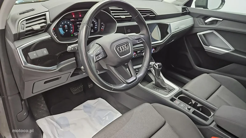 Audi Q3 F3 9