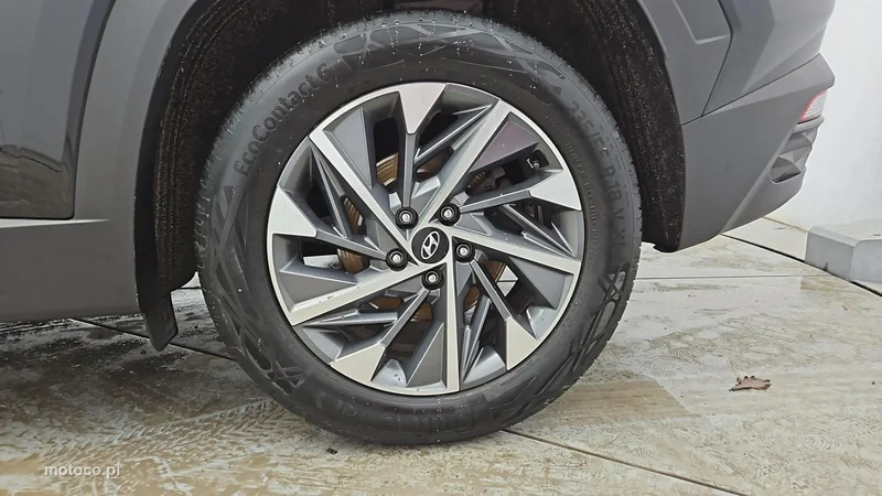 Hyundai TUCSON 24