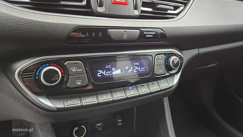 Hyundai i30 19