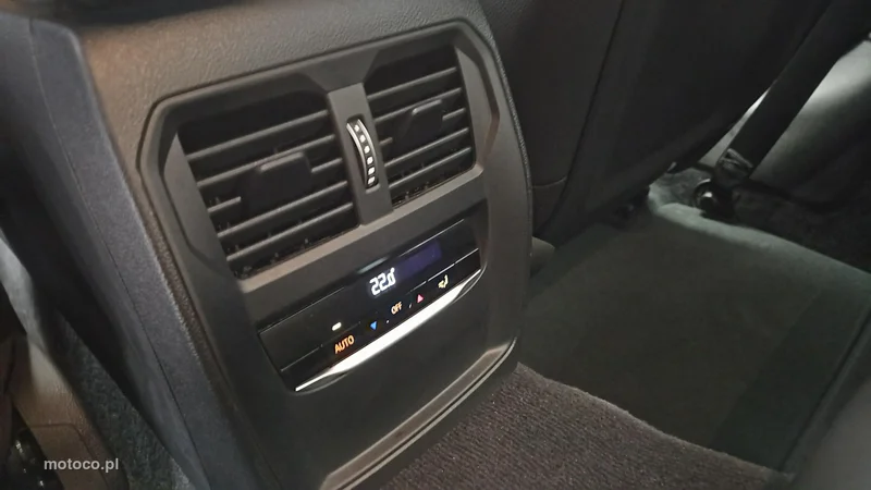 BMW Seria 4 G22 420 23