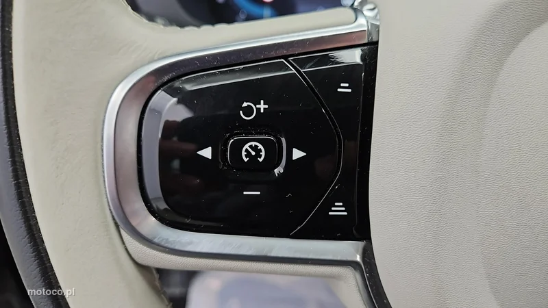 Volvo XC 60 16