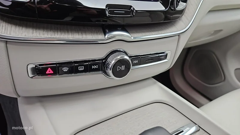 Volvo XC 60 19