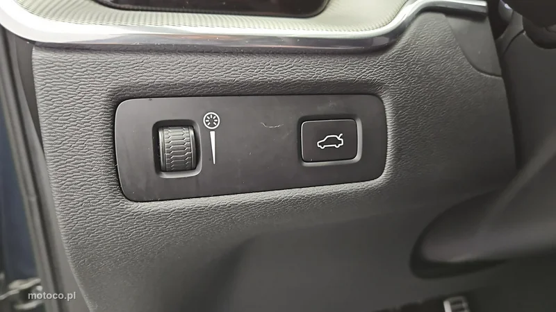 Volvo XC 60 17